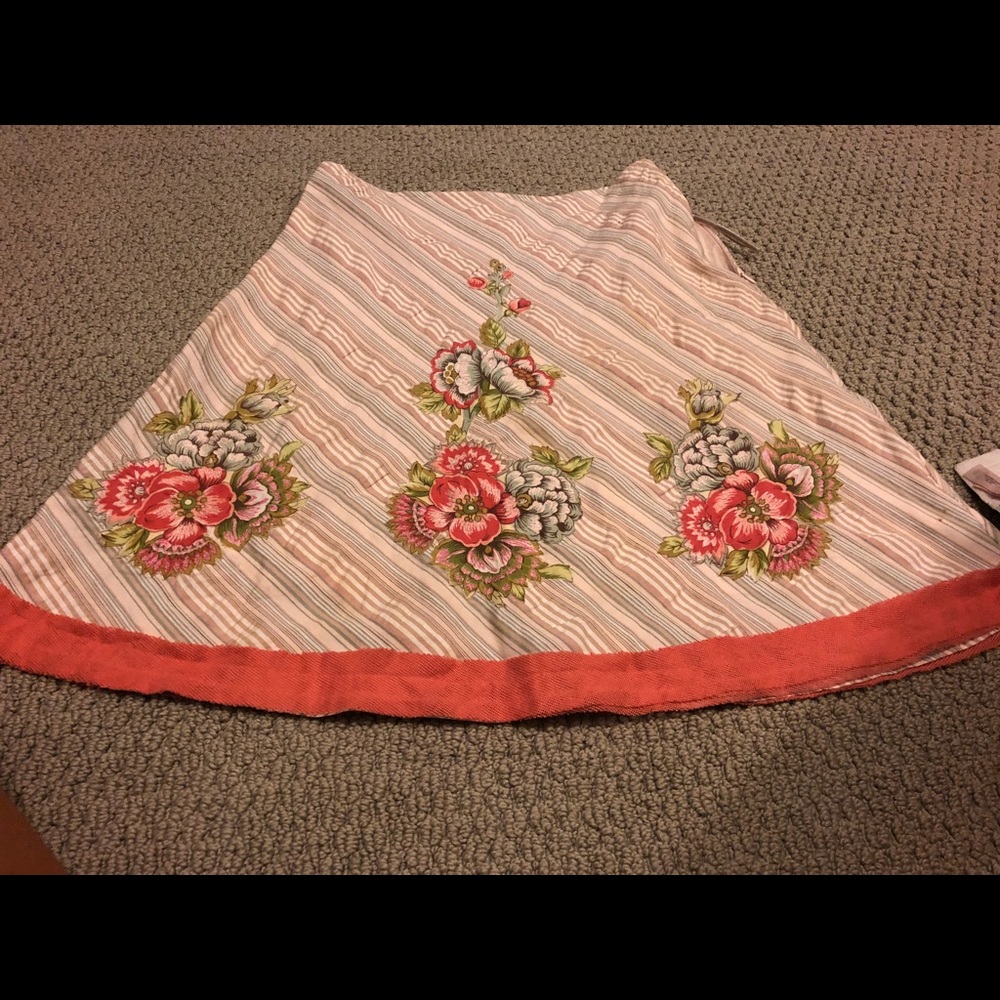 Boutique skirt